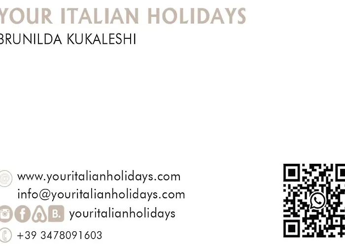 Trevi Fountain Deluxe - Your Italian Holidays