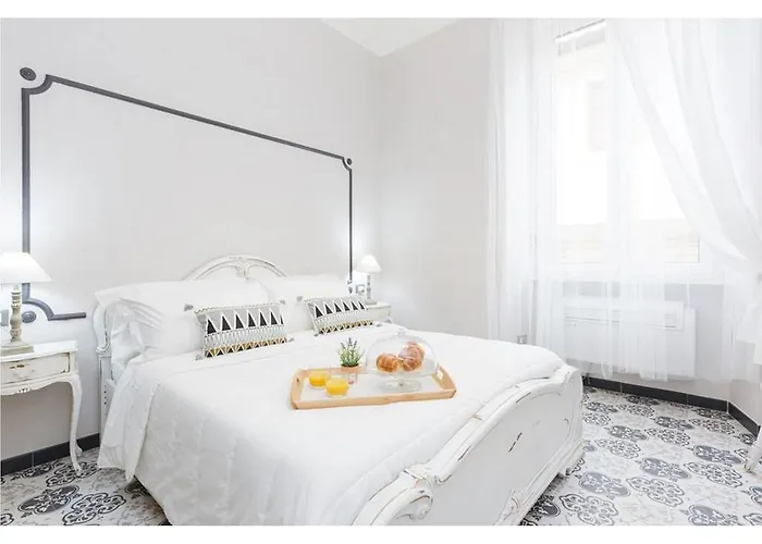 Apartment Trevi Fountain Deluxe - Your Italian Holidays